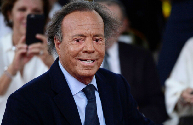 Spanish prosecutors dismiss sex abuse case against Julio Iglesias - The Journal