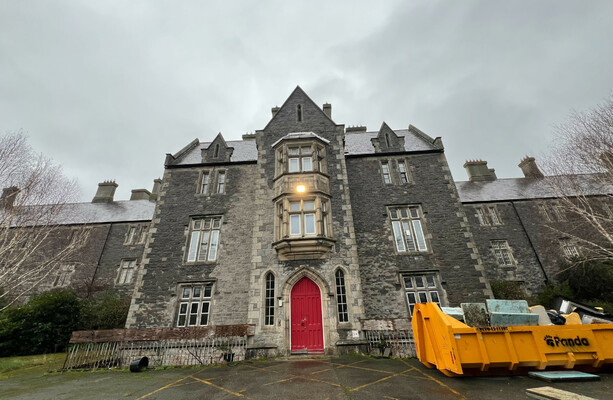 Behind the walls at Central Mental Hospital site earmarked for 900 homes (if no-one else objects) - The Journal