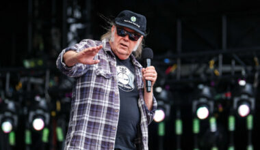Neil Young removes songs from Amazon Music and gives free access to Greenland residents