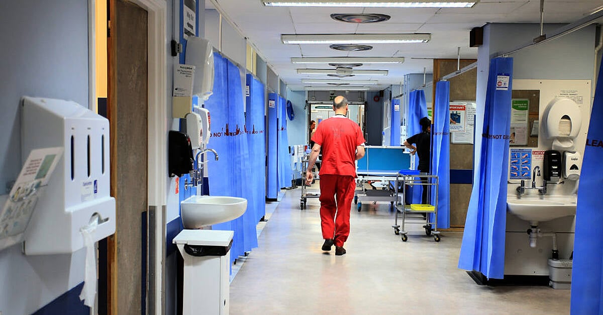 HSE reports 677 people hospitalised with respiratory illness