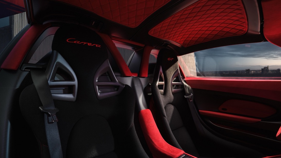 Porsche Carrera GT restored