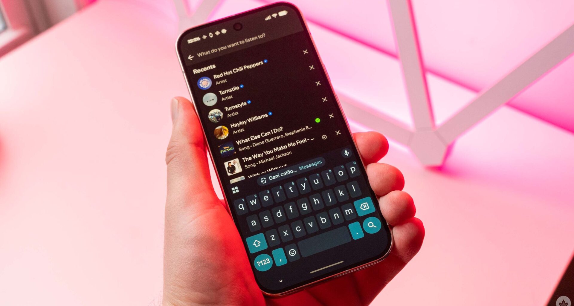 Pixel Magic Cue could soon work with Google Wallet and Tasks