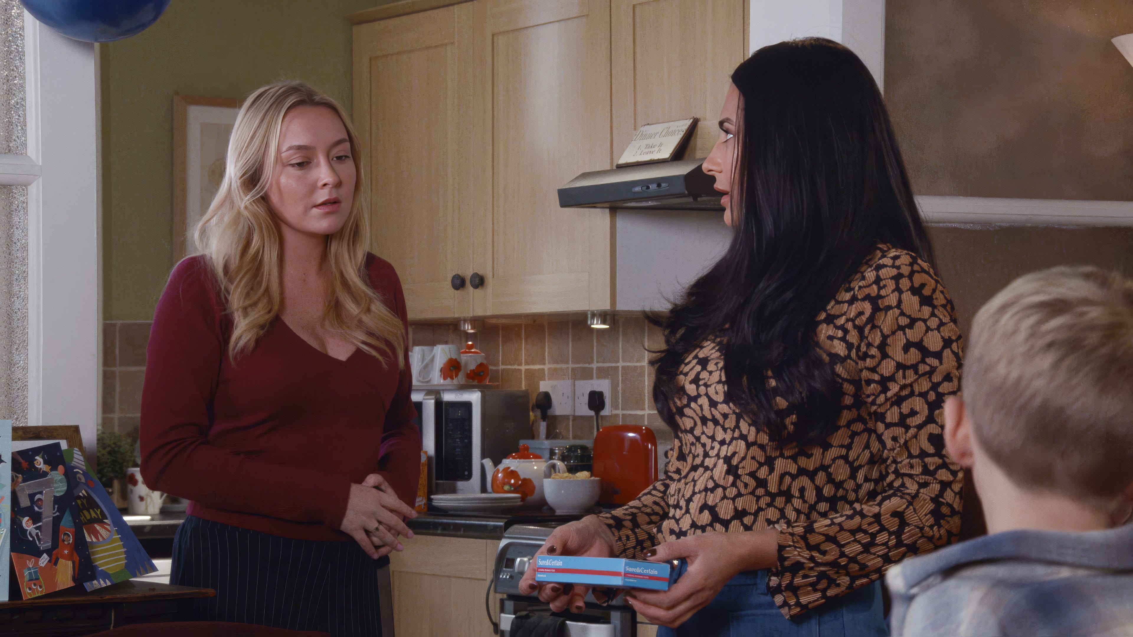 megan, alya nazir, coronation street