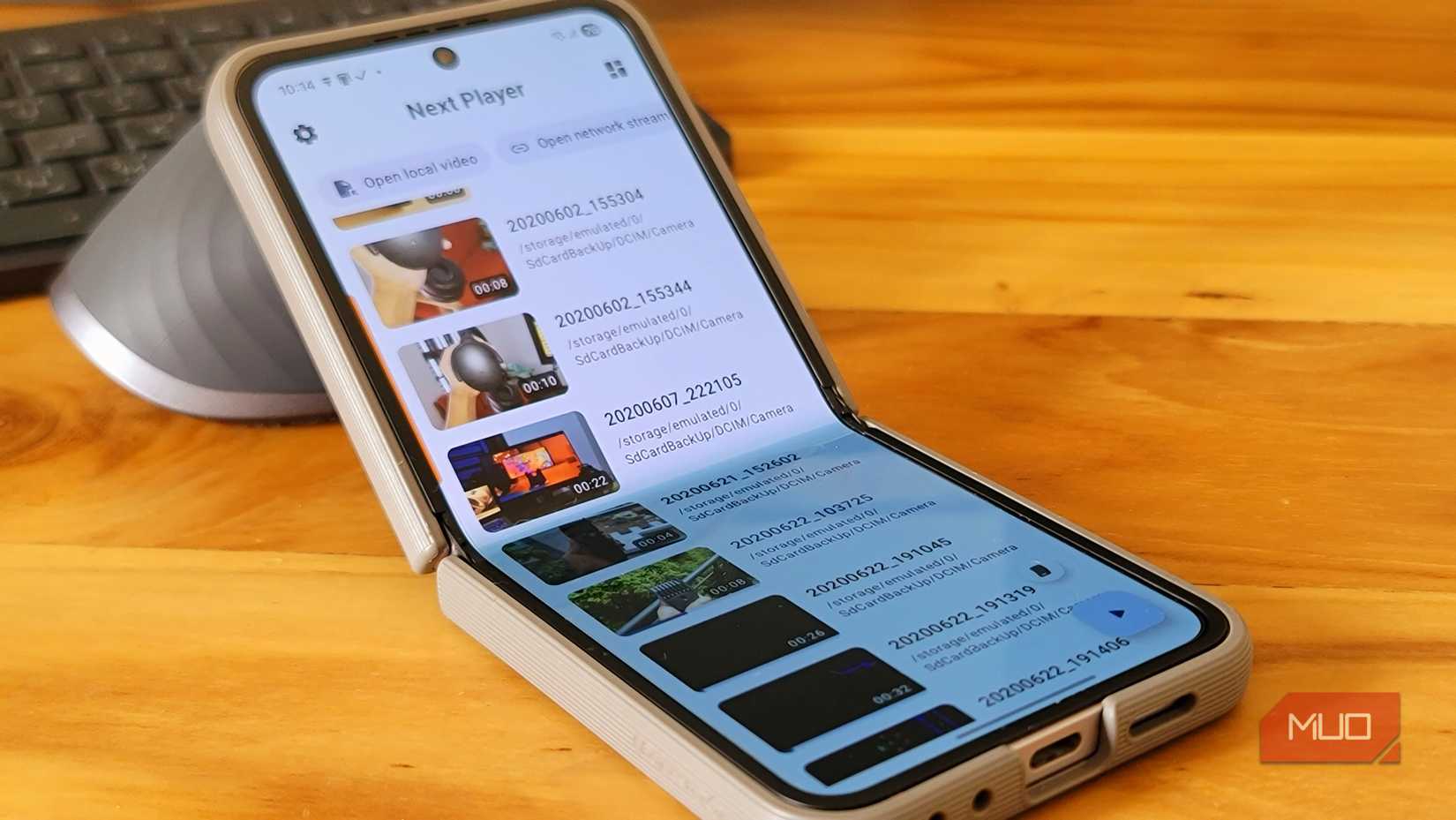 Next Player open on a Samsung Galaxy Z Flip 6