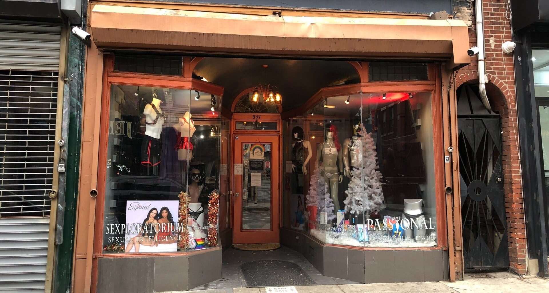 Passional Boutique and Sexploratorium on South Street