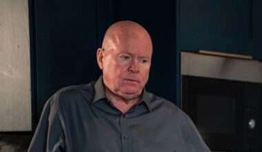 EastEnders' Phil announces unexpected plan for Nigel in emotional story