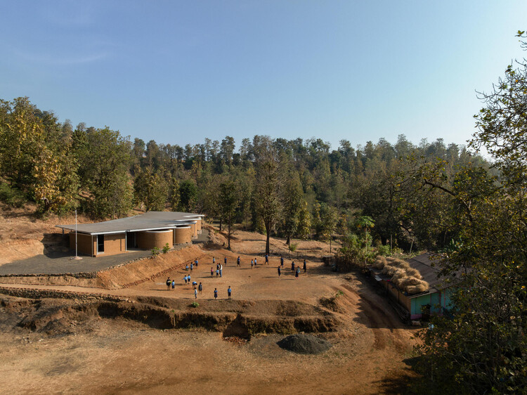 How Asia Built Schools in 2025: 5 Site-Sourced Rural Projects - Image 1 of 7
