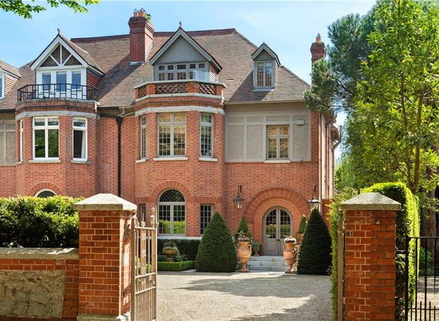 Doctor and influencer wife’s luxury Ailesbury Road home goes sale agreed