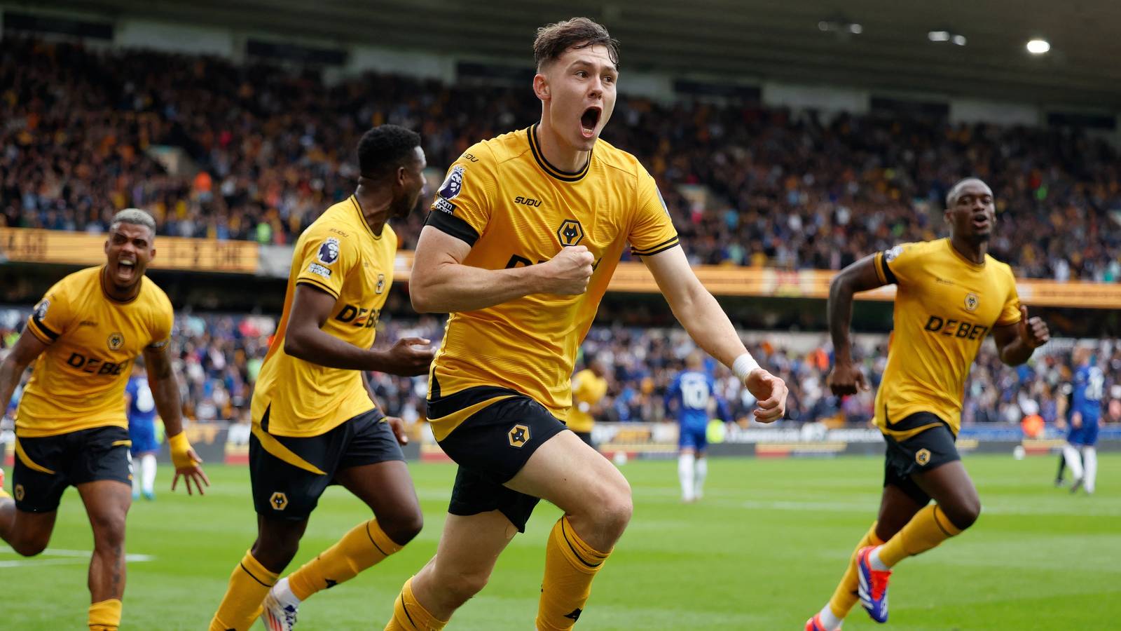 Leeds given Jorgen Strand Larsen boost after Crystal Palace deal update