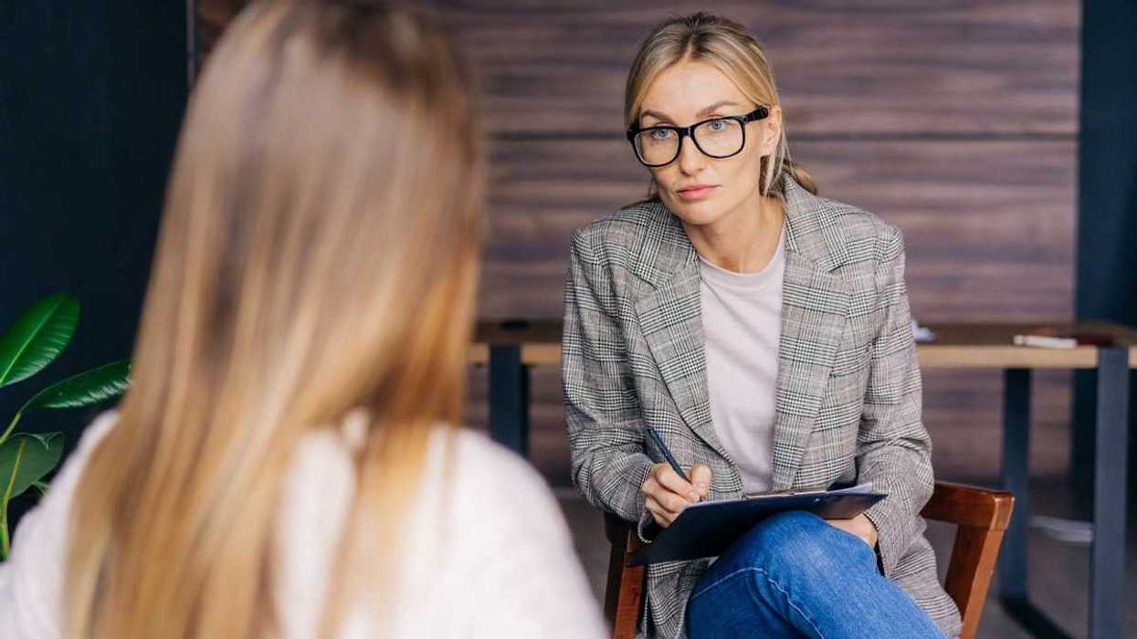 therapist, research, psychotherapist, doctors, biological response, power, uncertainty, mental health