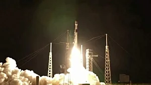 SpaceX Successfully Launches 29 Starlink Satellites Despite Weather Challenges