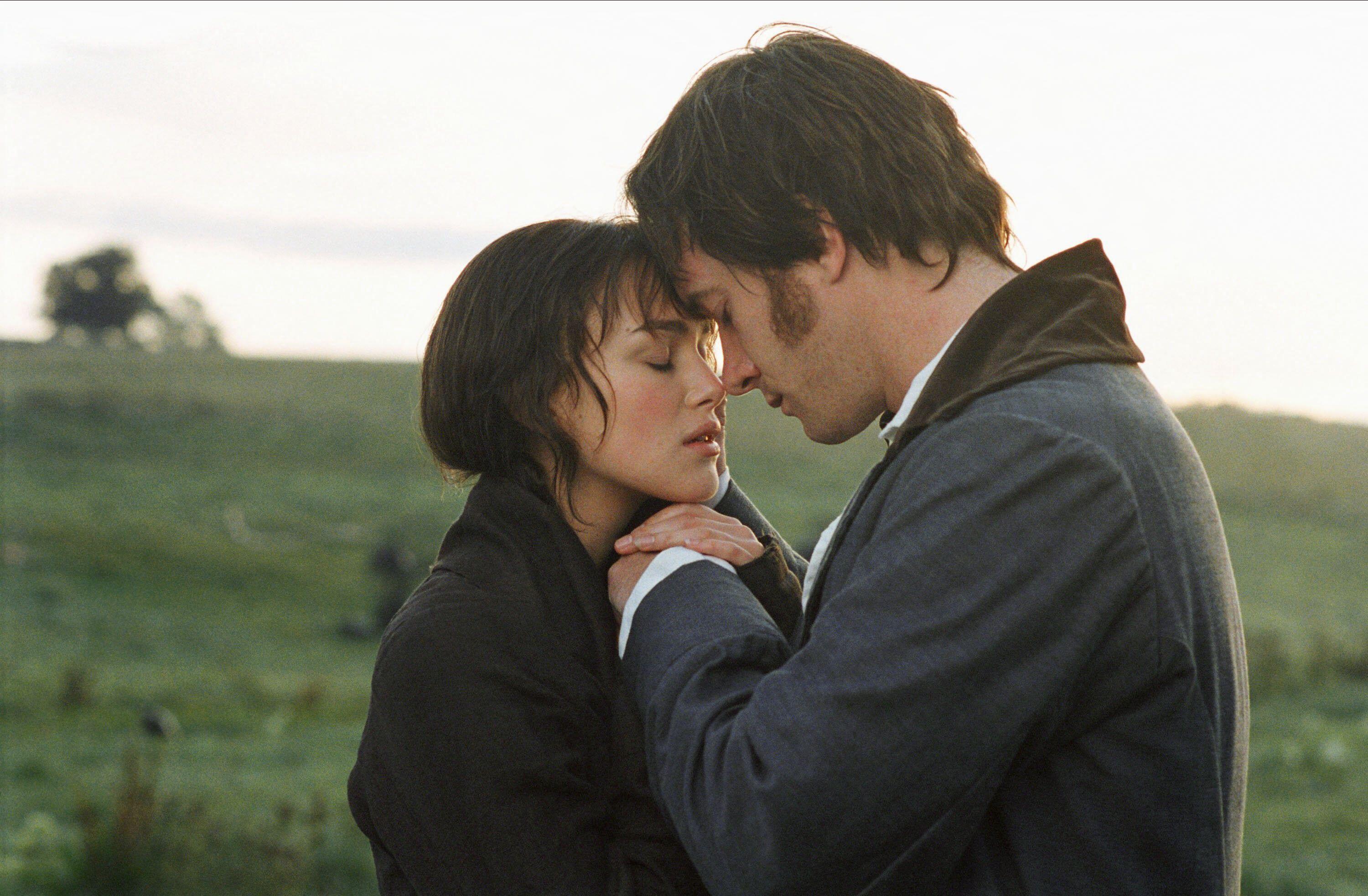 Keira Knightley and Matthew Macfadyen as Elizabeth Bennet and Mr. Darcy in Pride & Prejudice.