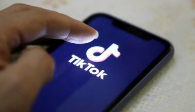 EU accuses TikTok of creating 'addictive design'