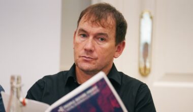 Former TD Kenny replaces Adelaide on council for PBP