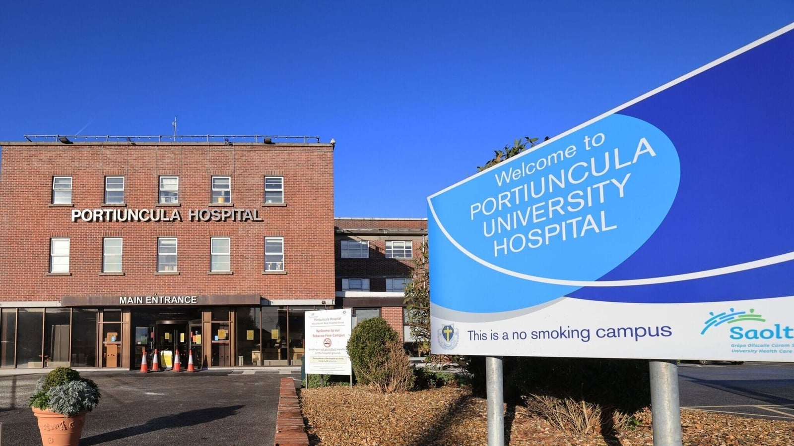 Woman, 80s, dies in Co Galway road crash