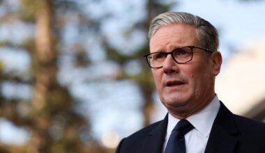 Starmer to address Labour MPs amid Mandelson controversy