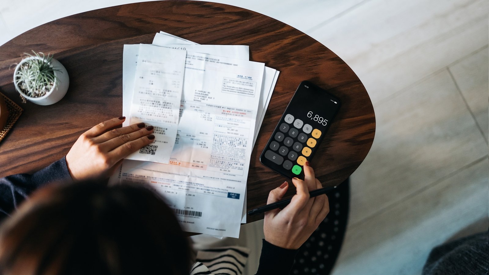 6 policy changes to help consumers save money and cut costs