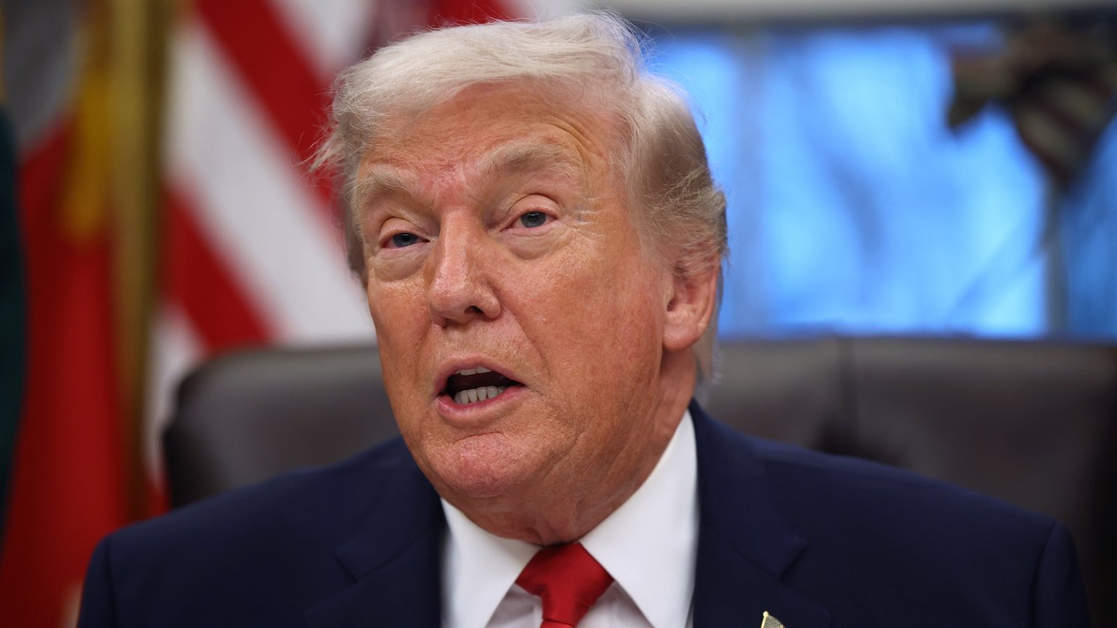 White House removes racist Trump post, blames staff error