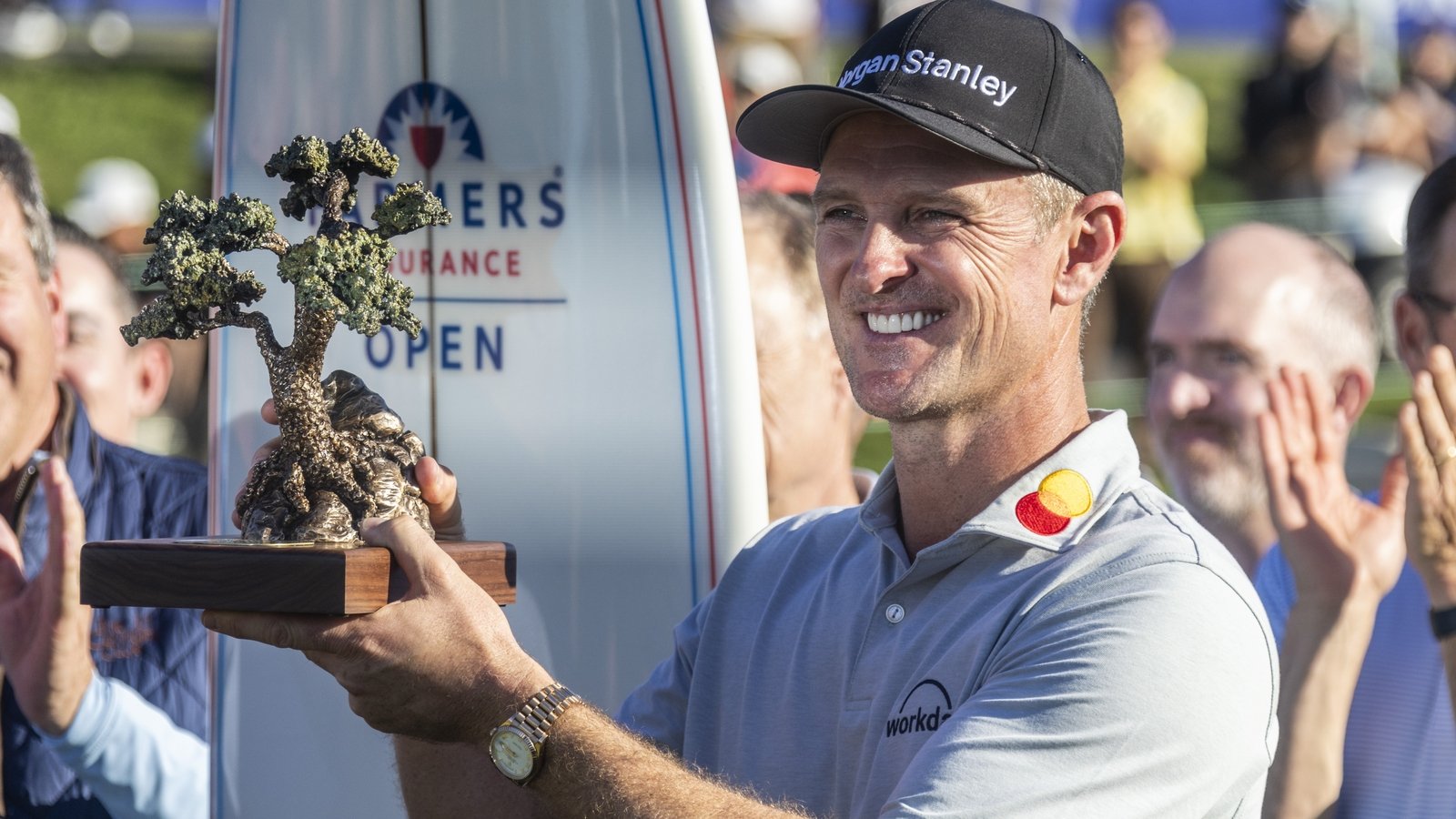 Rose powers to victory at Torrey Pines, Power tied 11th