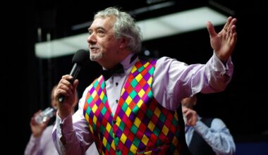 Former snooker player & broadcaster Virgo dies aged 79