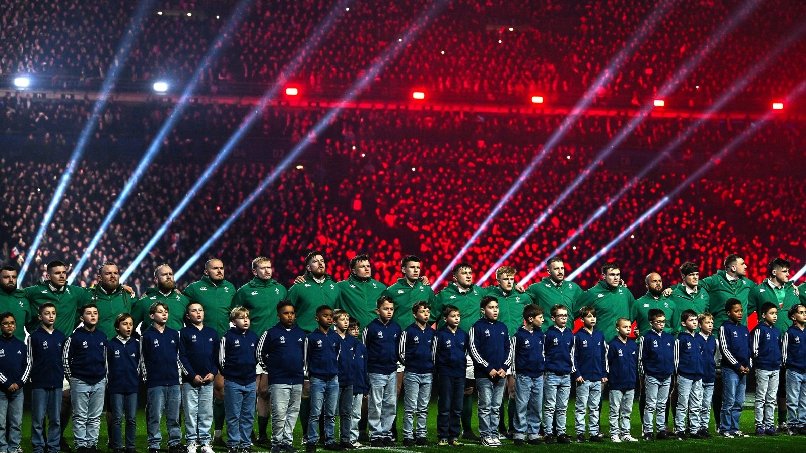 Irish struggle in chastening Paris defeat