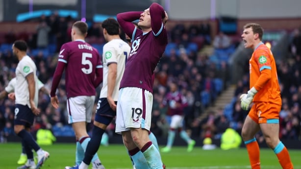 BURNLEY, ENGLAND - FEBRUARY 07: Zian Flemming of Burnley reacts after a missed chance during the Premier League match between Burnley and West Ham United at Turf Moor on February 07, 2026 in Burnley, England. (Photo by Molly Darlington/Getty Images)