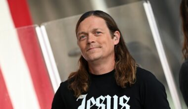 3 Doors Down singer Brad Arnold dies aged 47