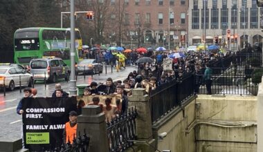Hundreds protest over deportation of family in Dublin