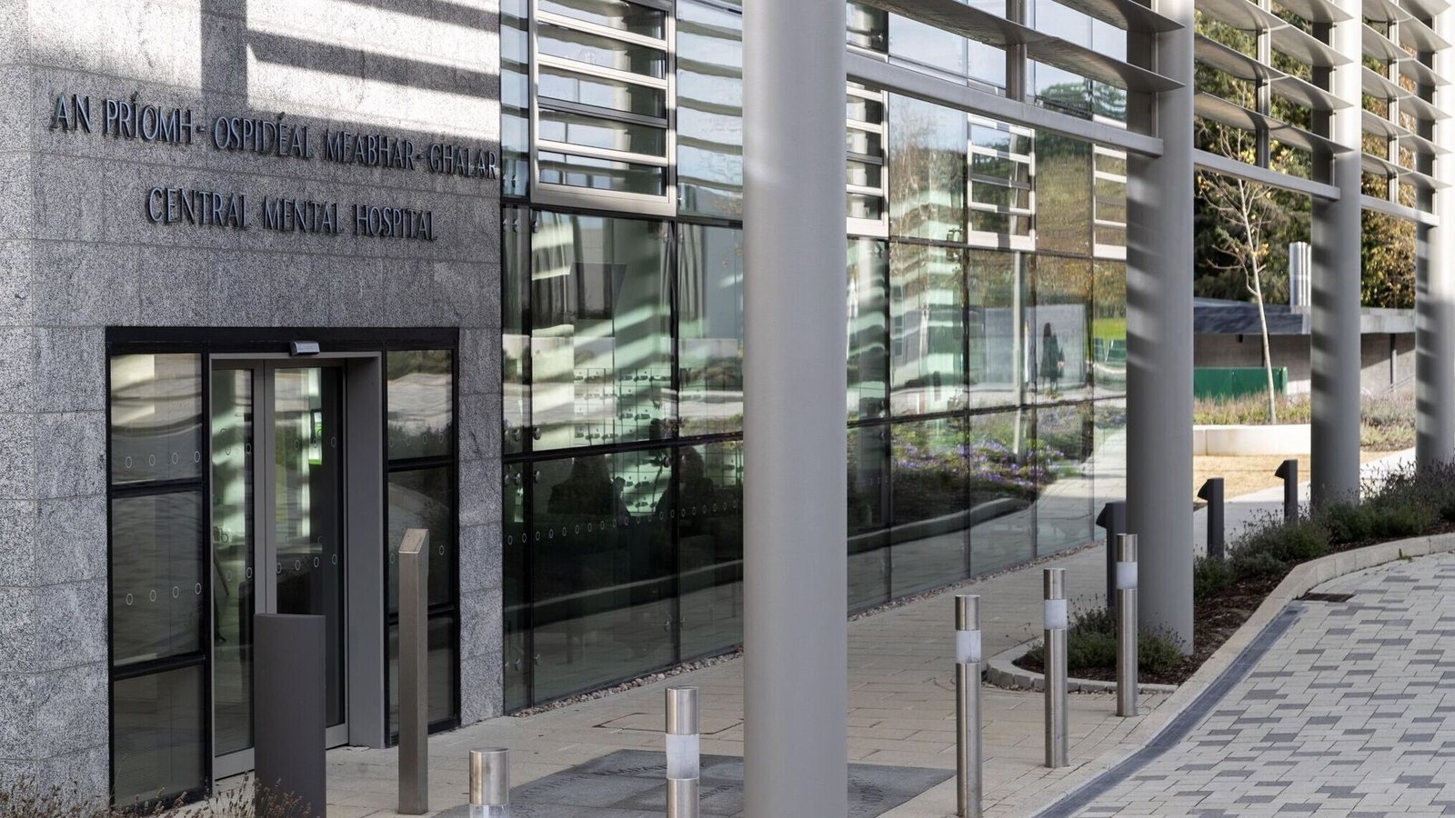 Minister denies seclusion used as substitute for care