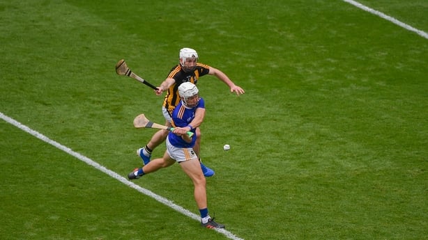 18 August 2019; Niall O'Meara of Tipperary scores his side's first goal during the GAA Hurling All-Ireland Senior Championship Final match between Kilkenny and Tipperary at Croke Park in Dublin. Photo by Daire Brennan/Sportsfile