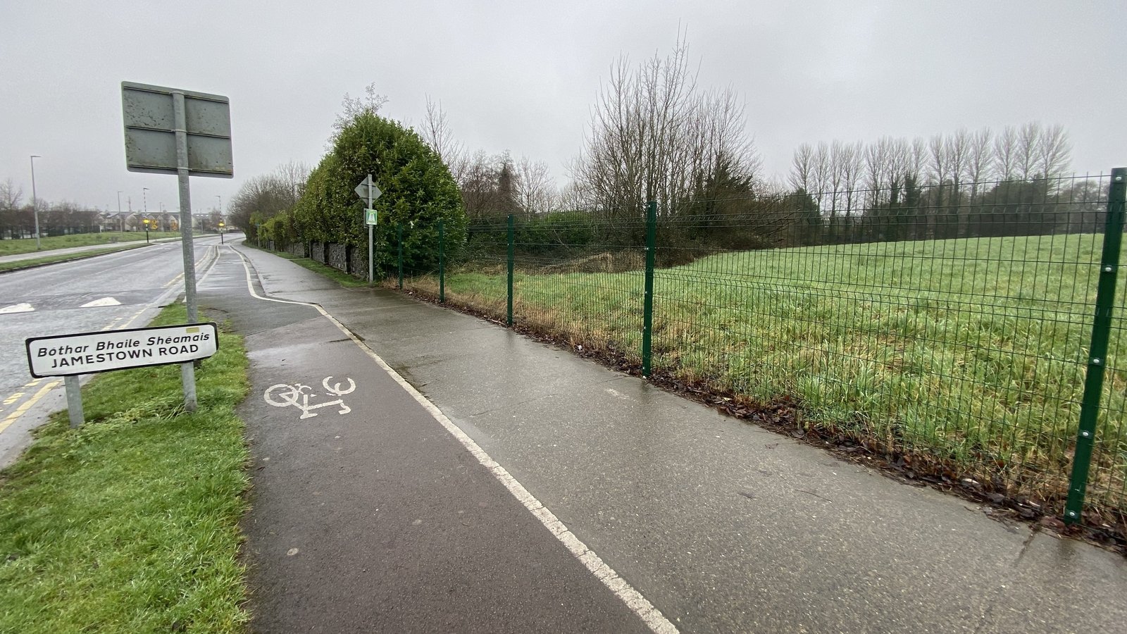 Calls for HSE to 'do something' with vacant Ratoath site