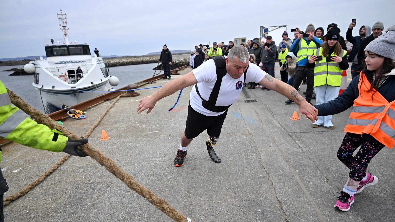 Paralympian breaks world record ferry pull in Conamara