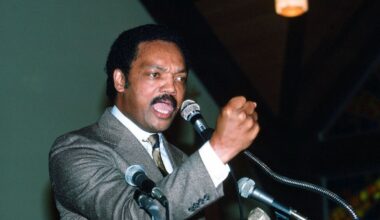 Tributes paid to civil rights activist Jesse Jackson
