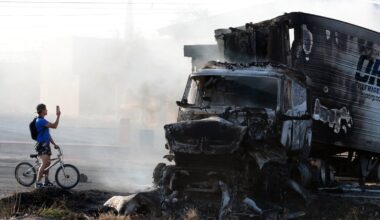 Retaliatory violence in Mexico after cartel boss killed