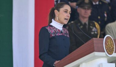 Mexico 'guarantees' World Cup safety amid violence