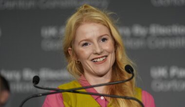 Green Party wins UK by-election in blow to Starmer