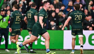 Connacht strike late to upset leaders Glasgow