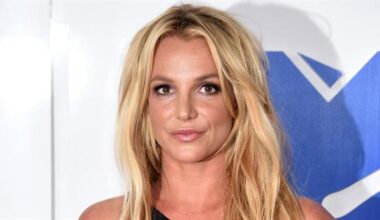 Britney Spears Says She's "Lucky to Even Be Alive" Amid Estrangement From Family - E! News