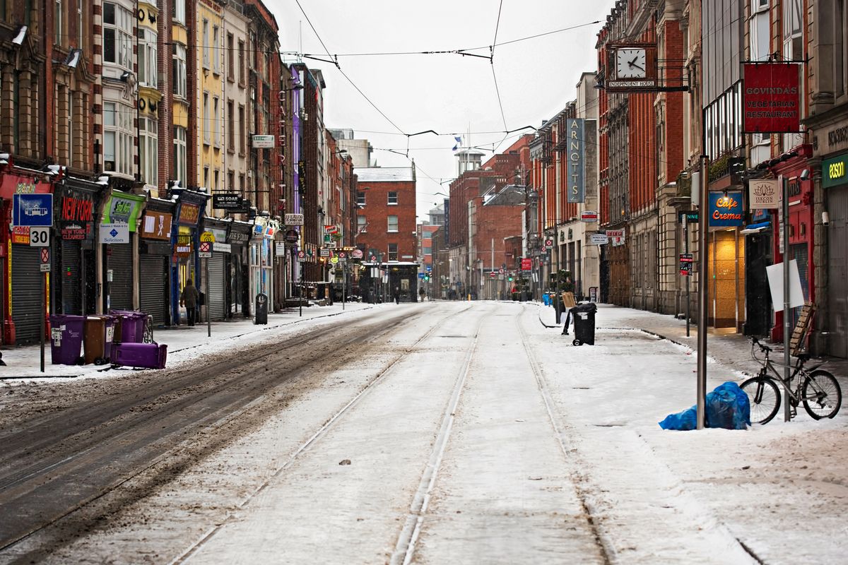 Dublin/Ireland - 03/01/2018 Empty Lower Abbey street during Beast from the East and Storm Emma.