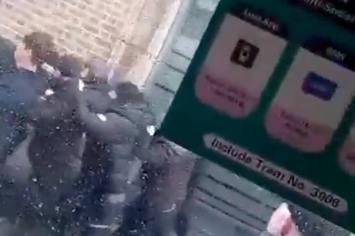 Violent bawl between multiple youths breaks out at packed Luas stop