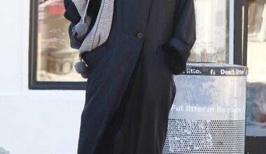 This actress has an incredible resume in Hollywood as she has popped up in many blockbusters. She worked opposite Will Smith in the 1996 film Independence Day. Who is this actress?