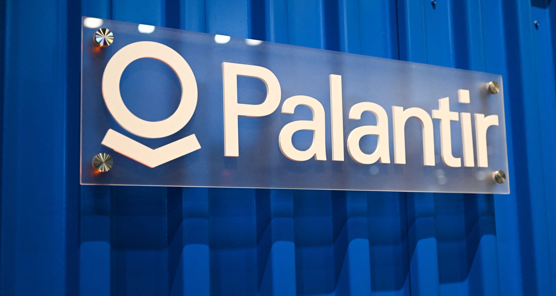 UBS turns bullish on Palantir, says buy the dip on this clear AI winner