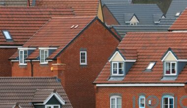 Finance minister to consider alternatives after business rates process halted