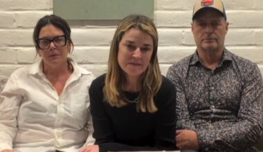 Savannah Guthrie and her siblings Annie (L) and Cameron (R). Pic: Instagram/@savannahguthrie