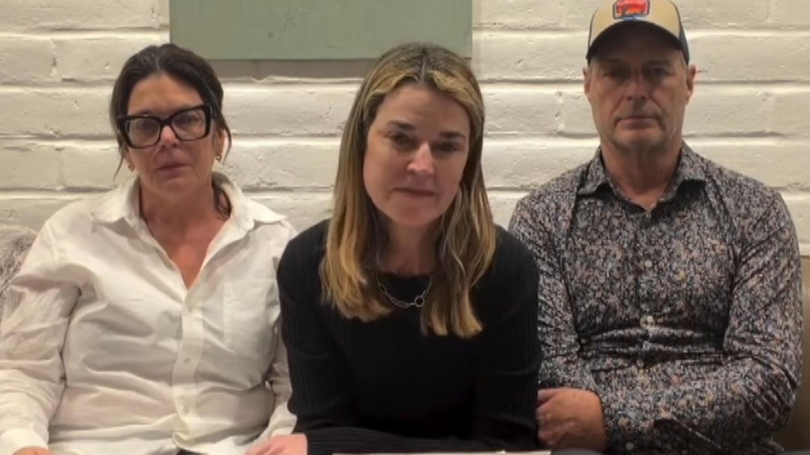 Savannah Guthrie and her siblings Annie (L) and Cameron (R). Pic: Instagram/@savannahguthrie