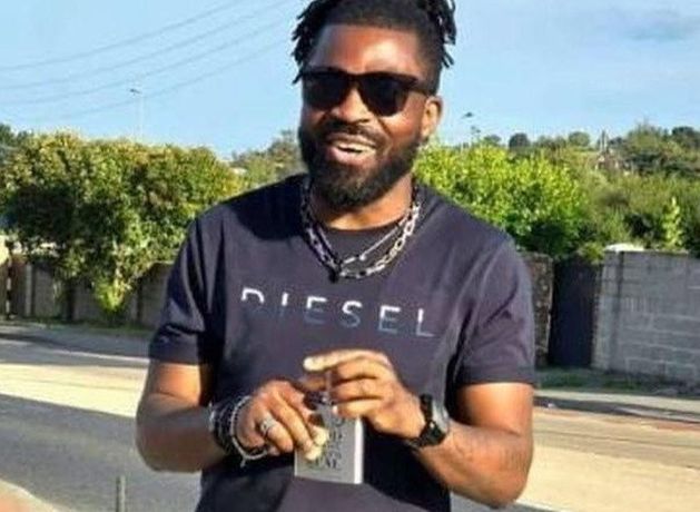 CCTV footage shows Valentine's Day stabbing victim Quham Babatunde being kicked and repeatedly punched in head as he lay dead, court hears