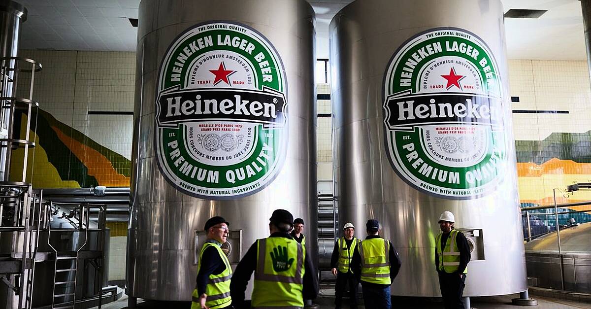 Beer giant Heineken to axe up to 6,000 jobs
