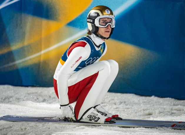 ‘Extremely stupid’ ski jumper disqualified from Olympics over boots