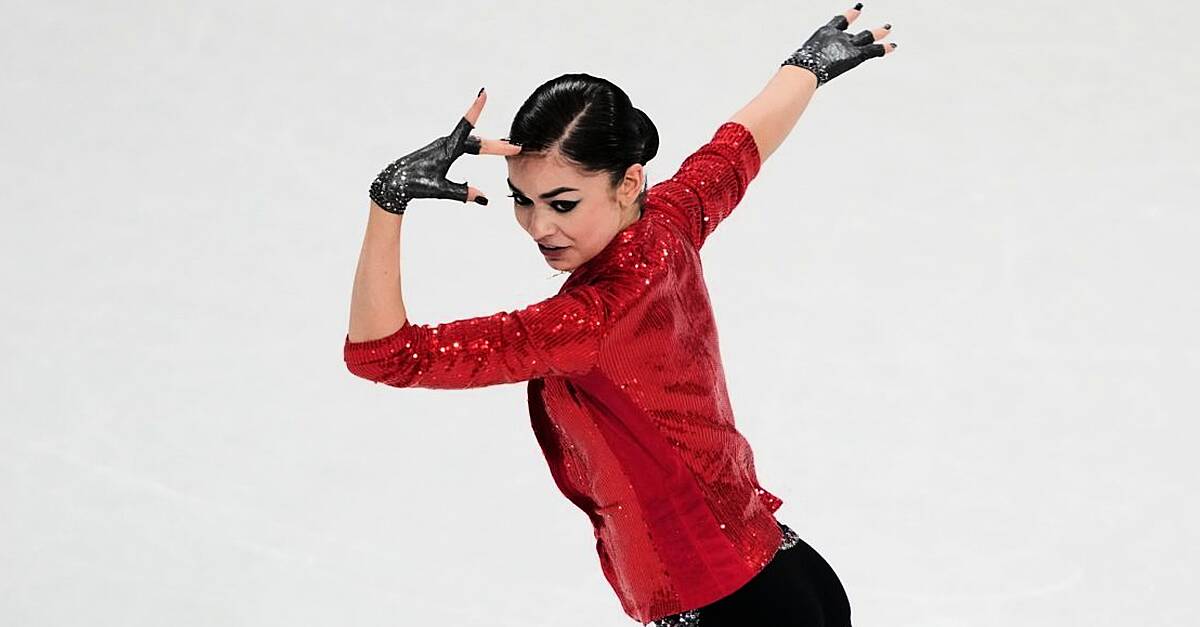 Teen Russian figure skater with controversial coach makes Winter Olympics debut