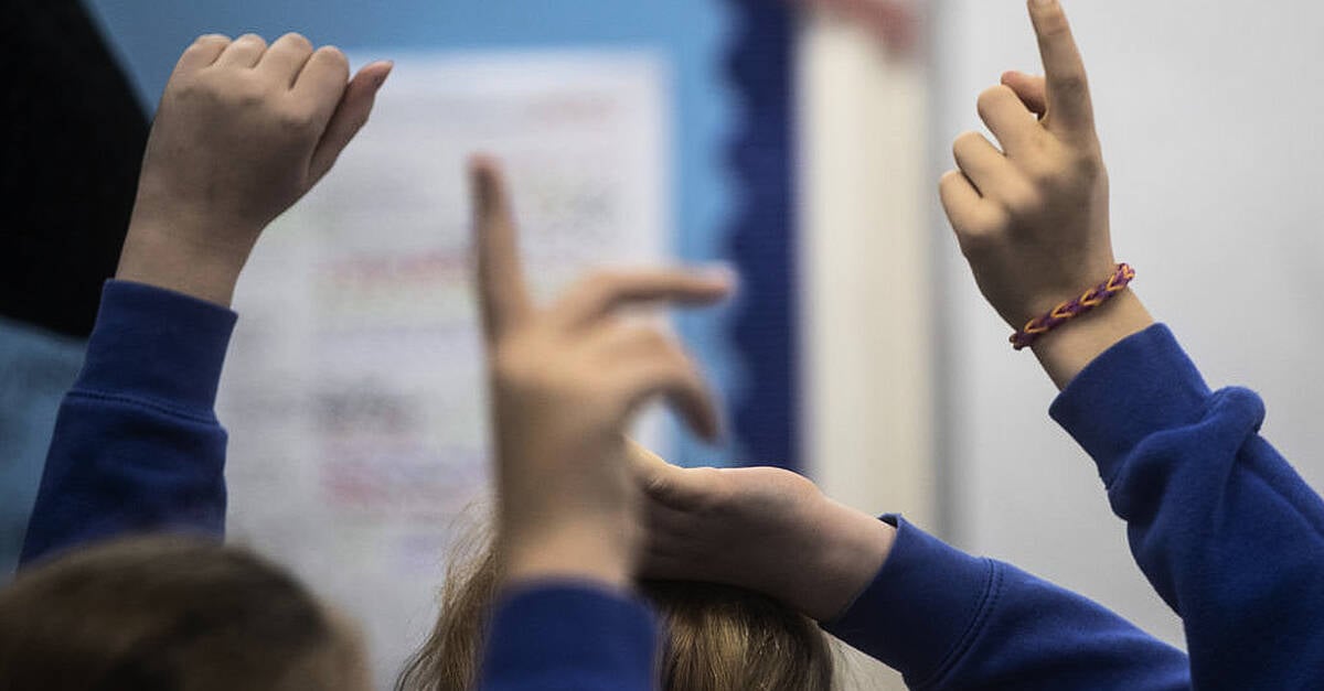 Simon Harris criticises ‘botched’ communication on SNAs